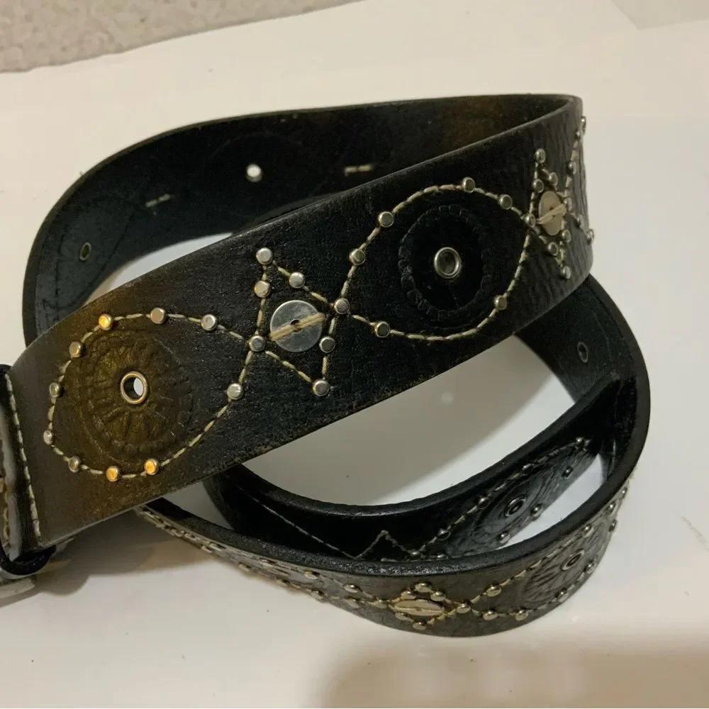 Fossil Leather Belt Embossed Flower Metal Stud Accents, size Medium